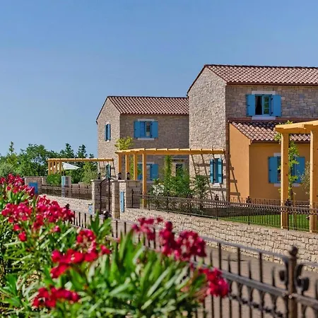 Villa Holiday In Vardica *