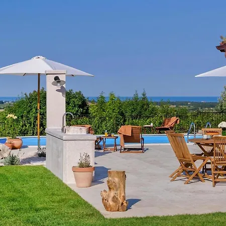 Вилла Holiday In Vardica Умаг